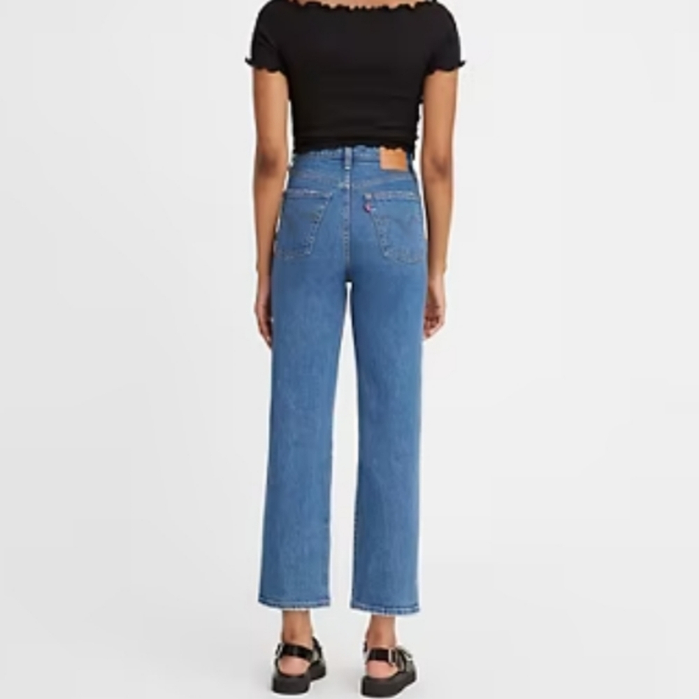 Levi's Ribcage Straight Ankle Jeans - Picture 2 of 14